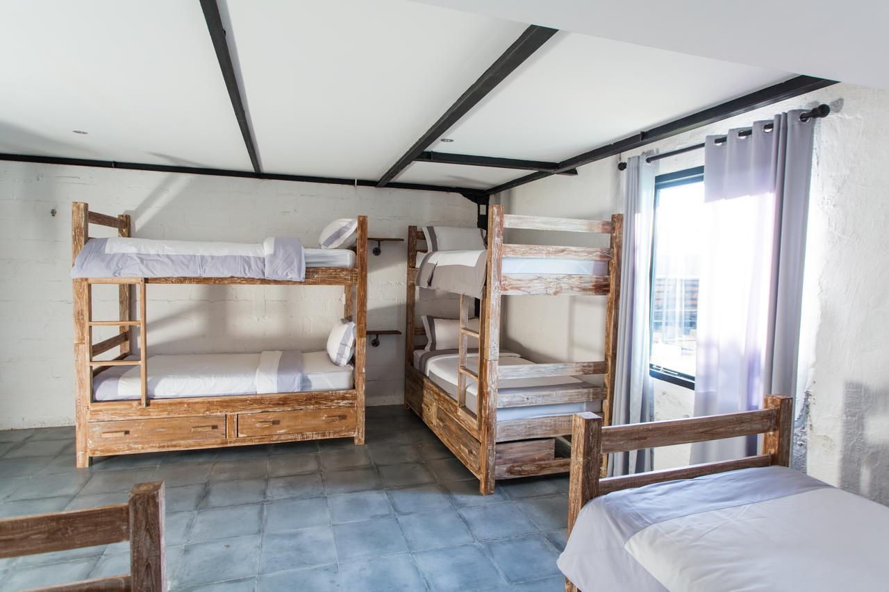 Takeoff Surf Camp & Hotel Canggu Екстериор снимка